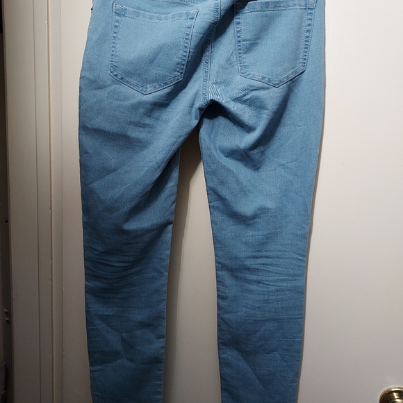 Forever 21 Skinny  Jeans - Picture 4 of 6